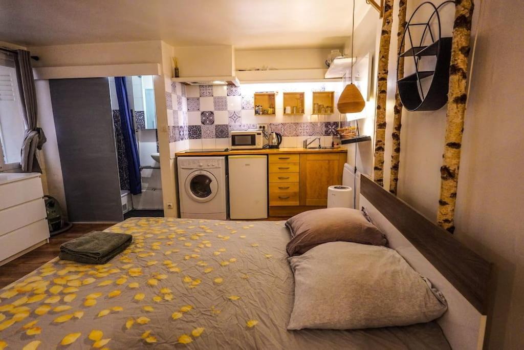 Cozy Studio In The Heart Of Paris Exterior photo